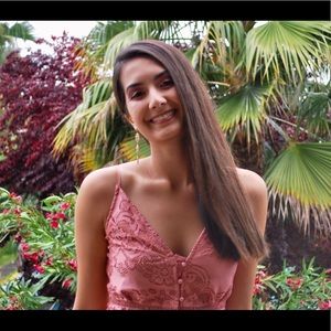 Meet your Posher, Cait